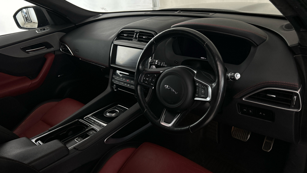Jaguar F-Pace Jaguar Estate Special Edi 3.0D V6 300 Sport Au Black #12