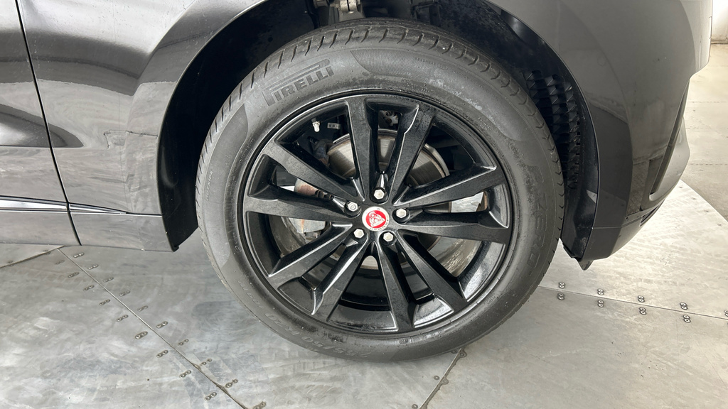 Jaguar F-Pace Jaguar Estate Special Edi 3.0D V6 300 Sport Au Black #28