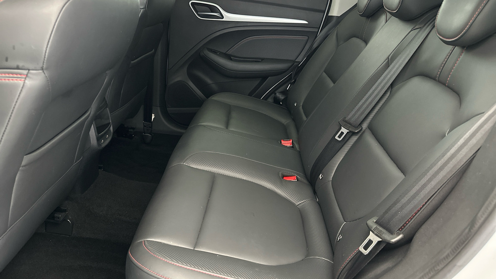 MG ZS 1.5 Hybrid Se Suv Hybrid Black #20