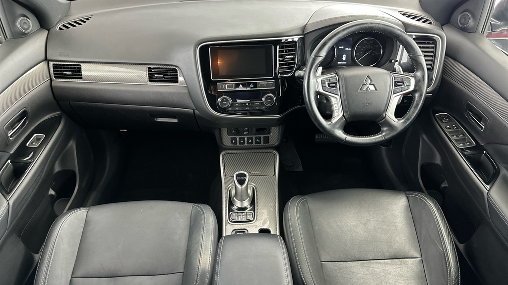 Mitsubishi Outlander 2.0H 12Kwh 4H Cvt 4Wd Euro 6 Ss Grey #15