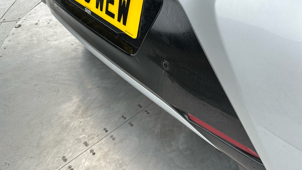 Toyota Aygo X Vvt-i X-play Red #4