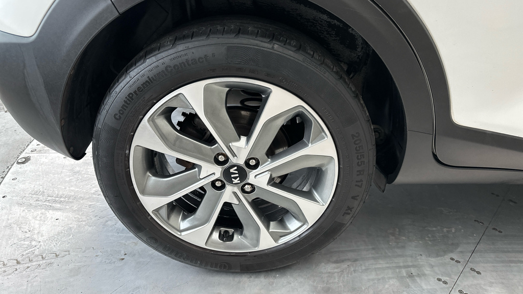 Kia Stonic Suv 1.0 T-gdi 3 Dct Euro 6 Ss 201919 Red #23