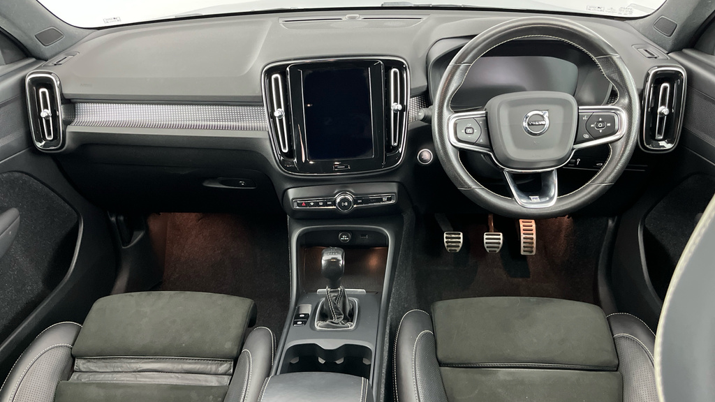 Volvo XC40 Recharge Inscription Pro, T5 Plug-in Hybrid Black #13