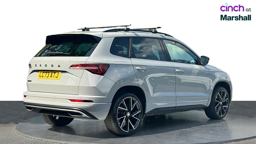 Skoda Karoq 1.5 Tsi Sportline Dsg White #4