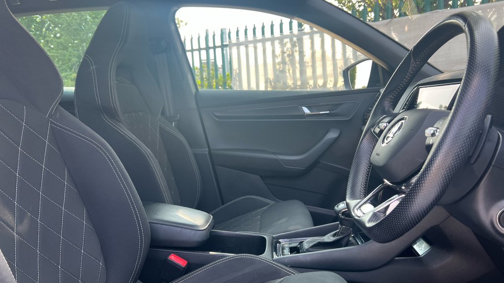 Skoda Karoq 1.5 Tsi Sportline Dsg White #37