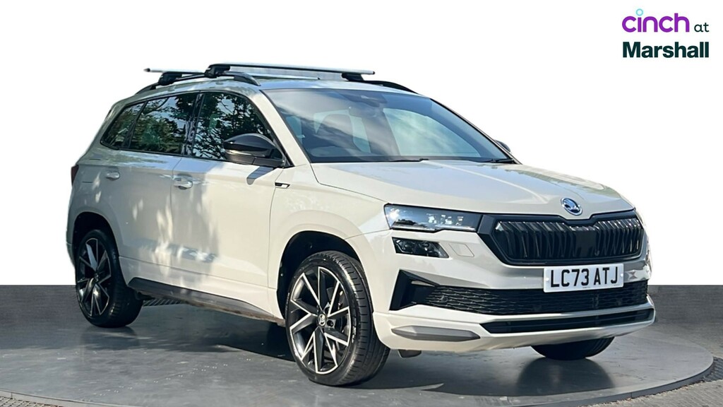 Skoda Karoq 1.5 Tsi Sportline Dsg White #1