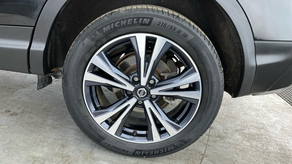 Nissan Qashqai Suv Black #22
