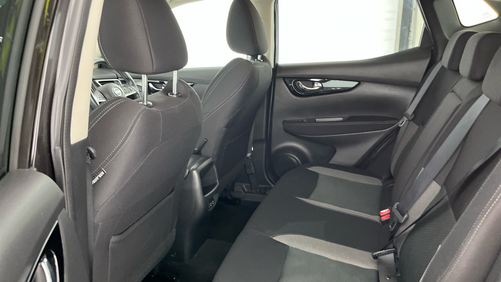 Nissan Qashqai Suv Black #18