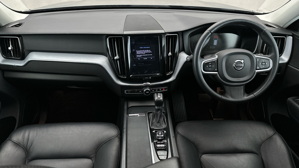 Volvo XC60 II B5 Awd R-design Pro Air Suspensi  #13