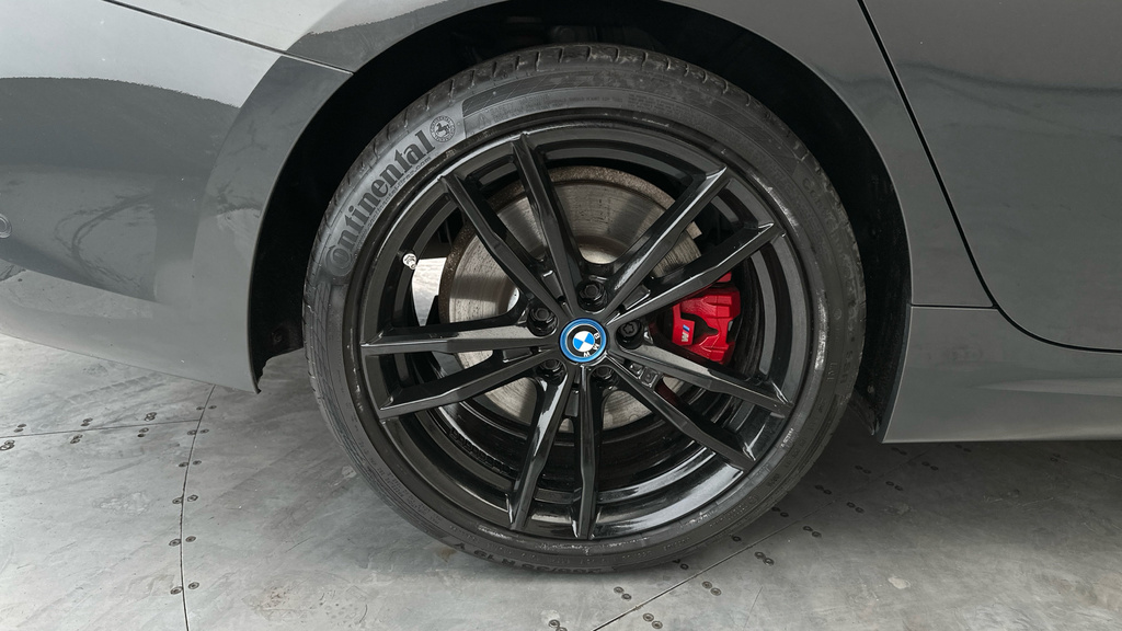 BMW 3 Series 2.0 330E 12Kwh M Sport Touring Blue #28