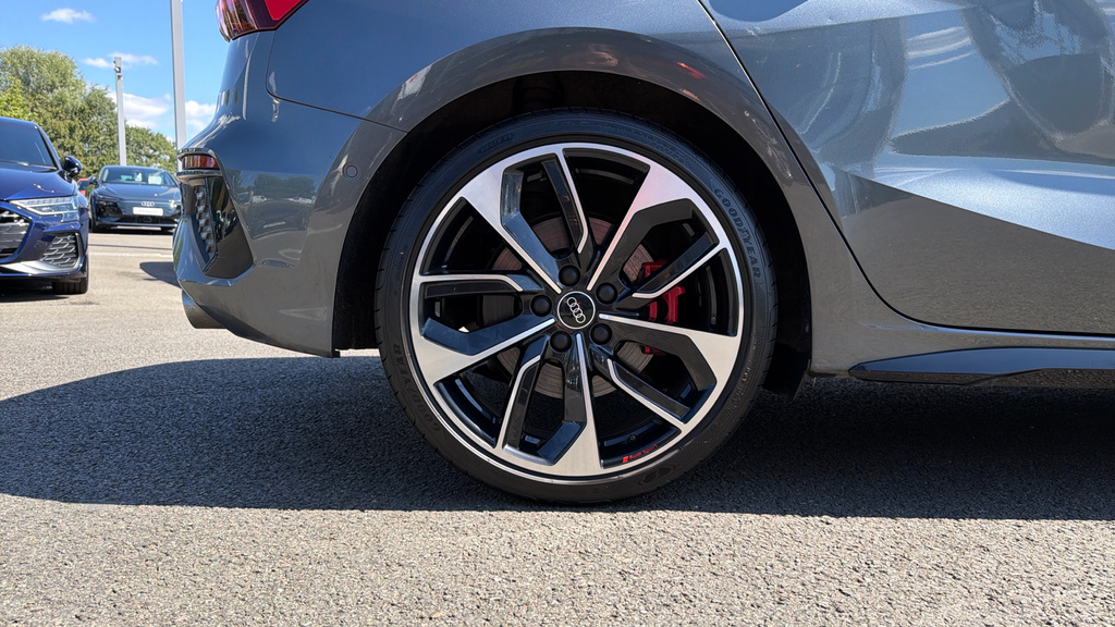 Audi S3 2.0 Tfsi Vorsprung Sportback S Tronic Q Black #20