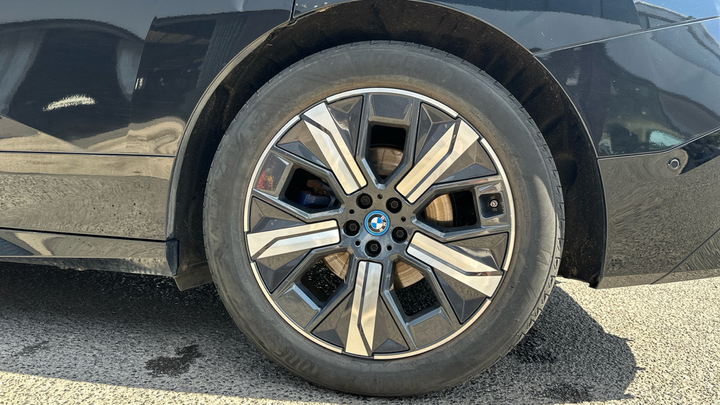 BMW iX 240Kw Xdrive40 M Sport Edition 76.6Kwh Grey #18