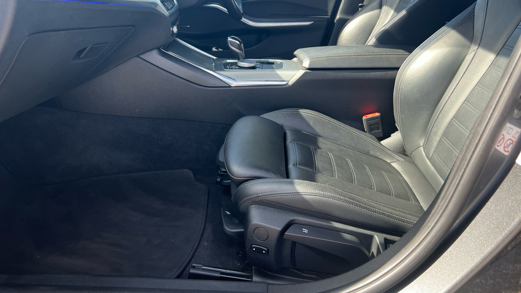 BMW 3 Series 2.0 320I Sport Touring Grey #37