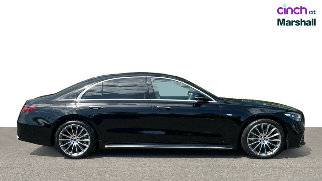Mercedes-Benz S Class S580e 4Matic L Amg Line Premium 9G-tronic 2025 Black #2