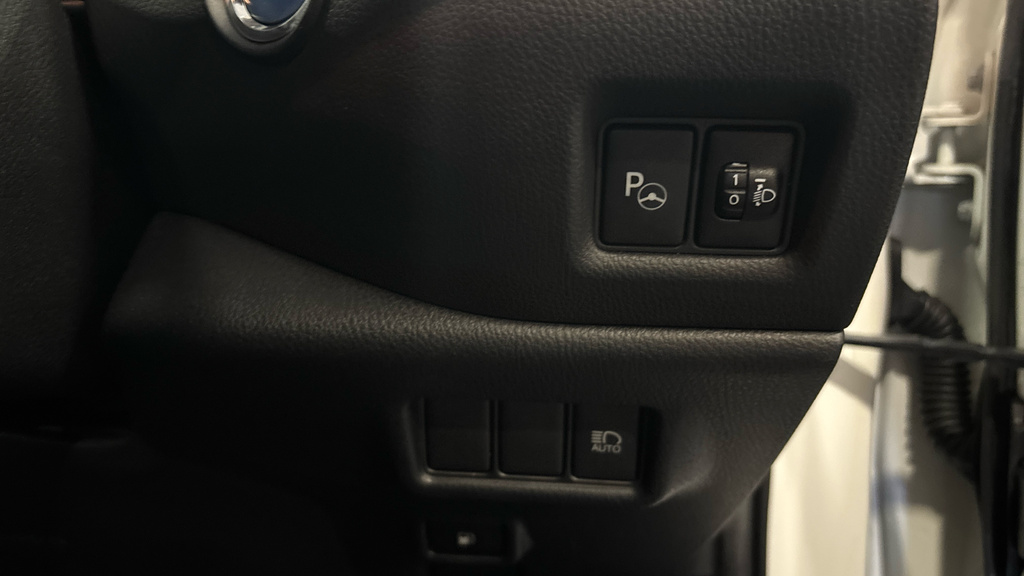 Toyota C-Hr 1.8 Hybrid Excel Cvt Silver #36