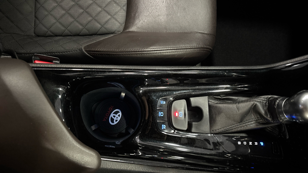 Toyota C-Hr 1.8 Hybrid Excel Cvt Silver #28