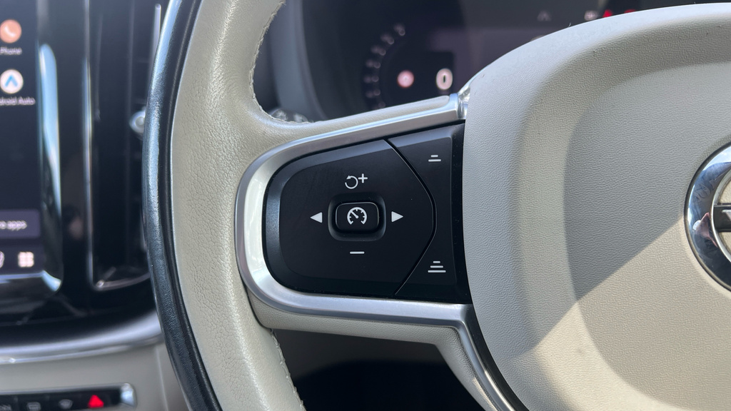 Volvo XC60 2.0 B5p Momentum Awd Geartronic Grey #13