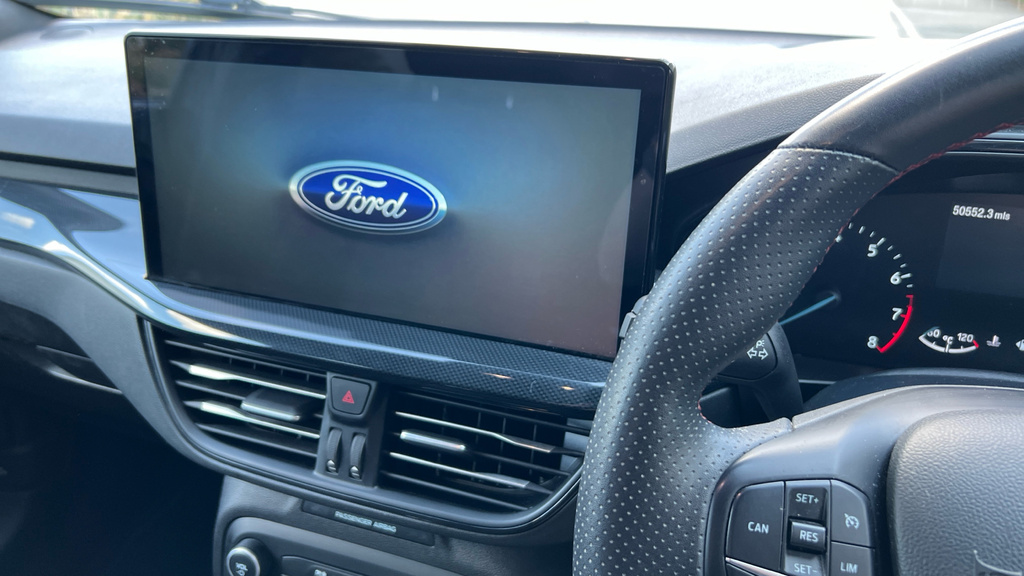 Ford Focus Estate 1.0 Focus St-line Estate 1.0L Ecoboost 155P Black #24