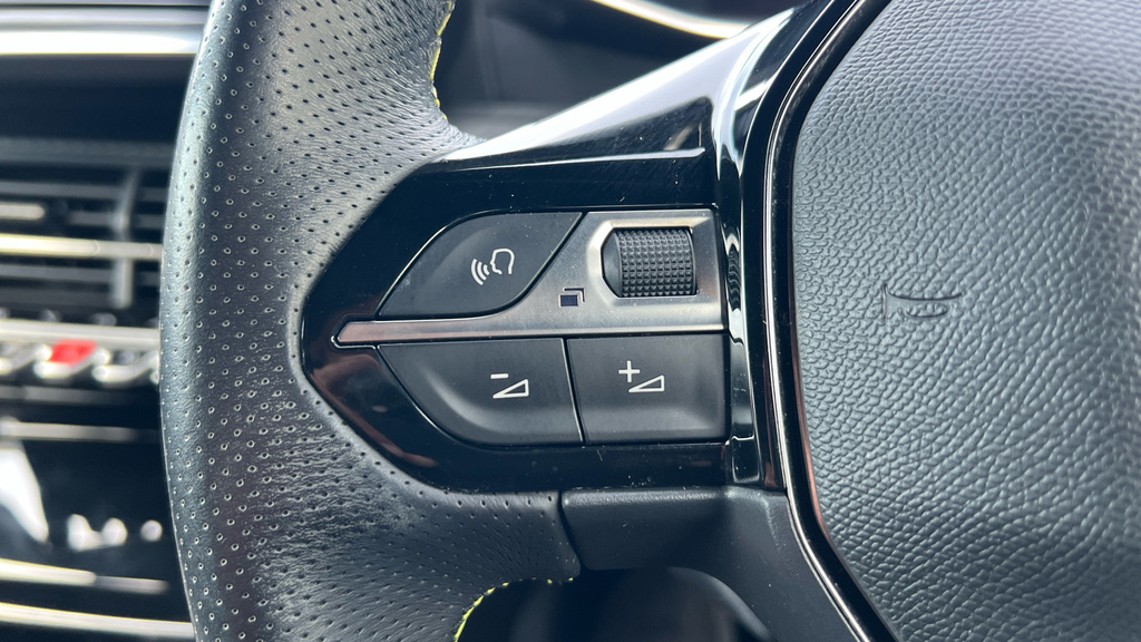 Peugeot 208 1.2 Puretech Gt Euro 6 Ss #26