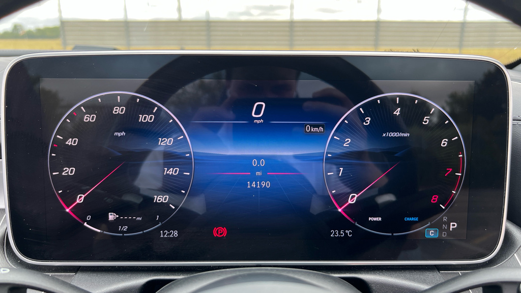 Mercedes-Benz CLE Class 2.0 Cle300h Mhev Amg Line Premium Coupe Petr Grey #19