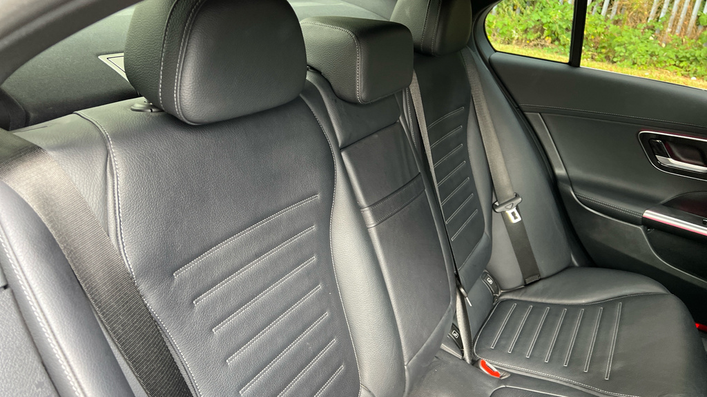 Mercedes-Benz C Class C220d Amg Line Premium 9G-tronic 2022 Grey #27