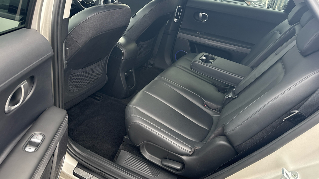Hyundai Ioniq 5 E 217Ps Ultimate 73Kwh Rwd Gold #14
