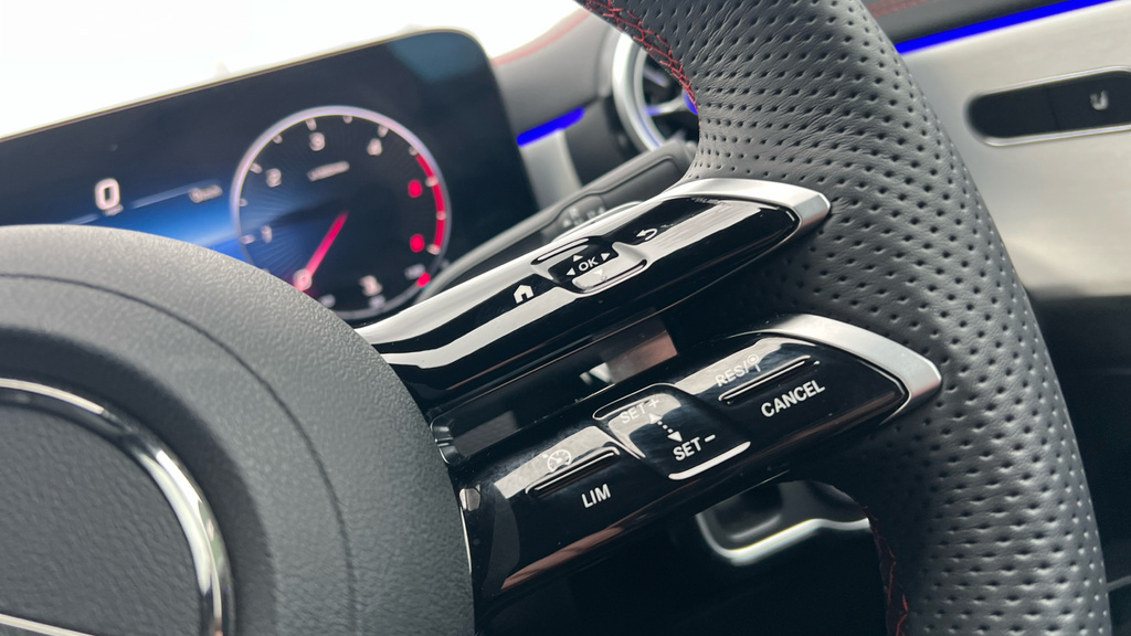 Mercedes-Benz CLA Class Mercedes-amg Cla 35 4Matic Premium Shooting Brake Blue #31