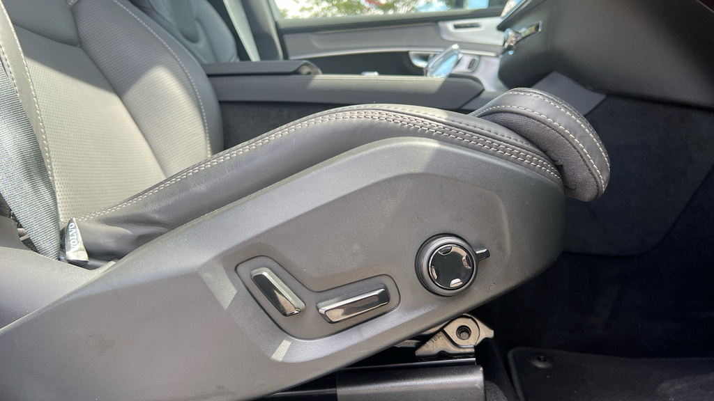 Volvo XC90 Ultra, B5 Awd Mild Hybrid, Dark, 7 Seats Black #32