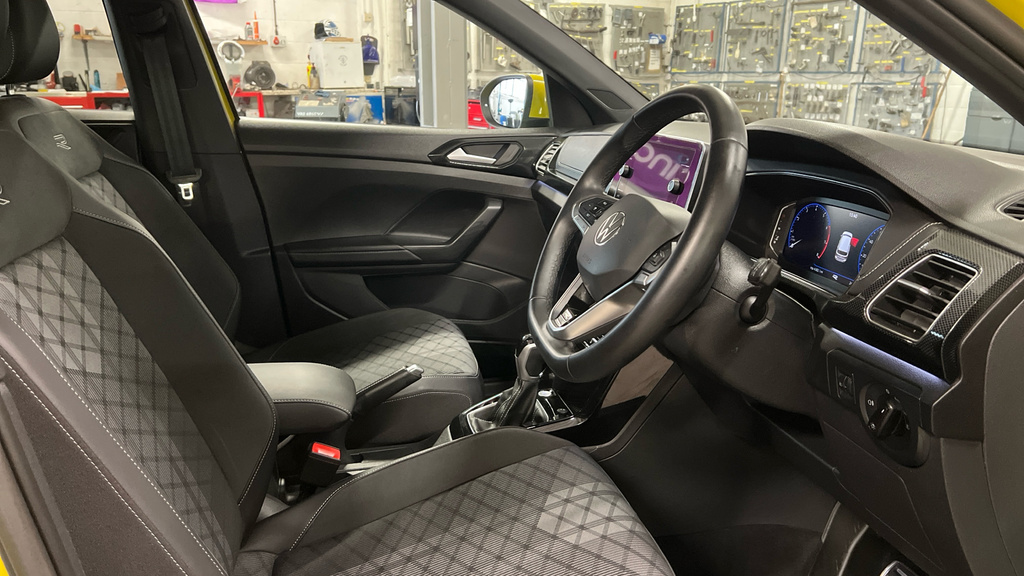 Volkswagen T-Cross 1.0 Tsi Match Grey #27