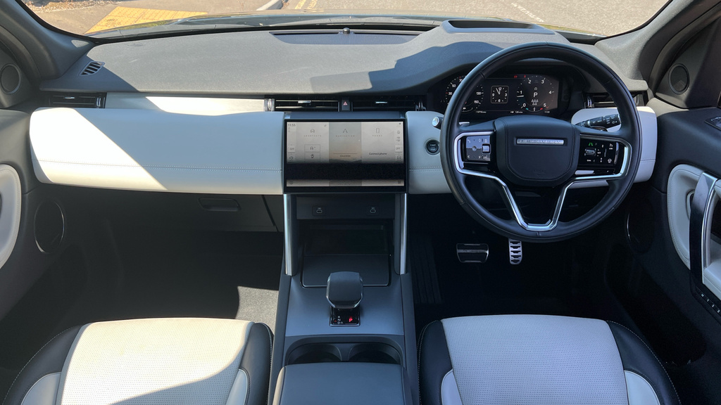 Land Rover Discovery Sport 2.0 D200 Dynamic Hse 7 Seat Black #23