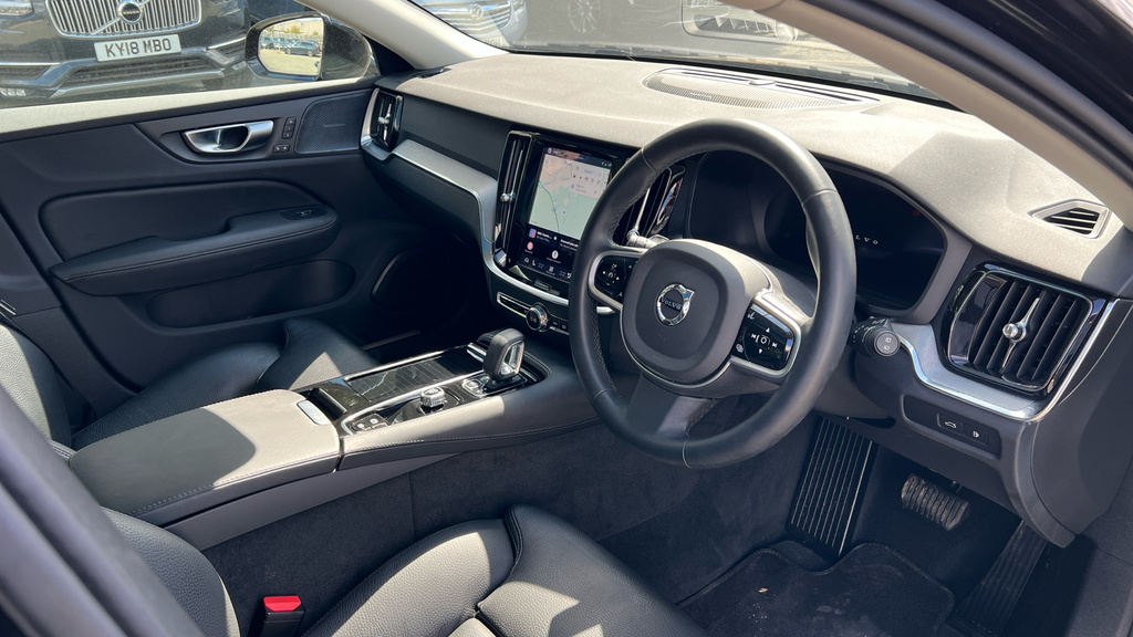 Volvo V60 Ultra, B4 Mild Hybrid, Dark Grey #9