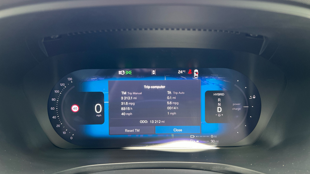 Volvo V60 Ultra, B4 Mild Hybrid, Dark Grey #16