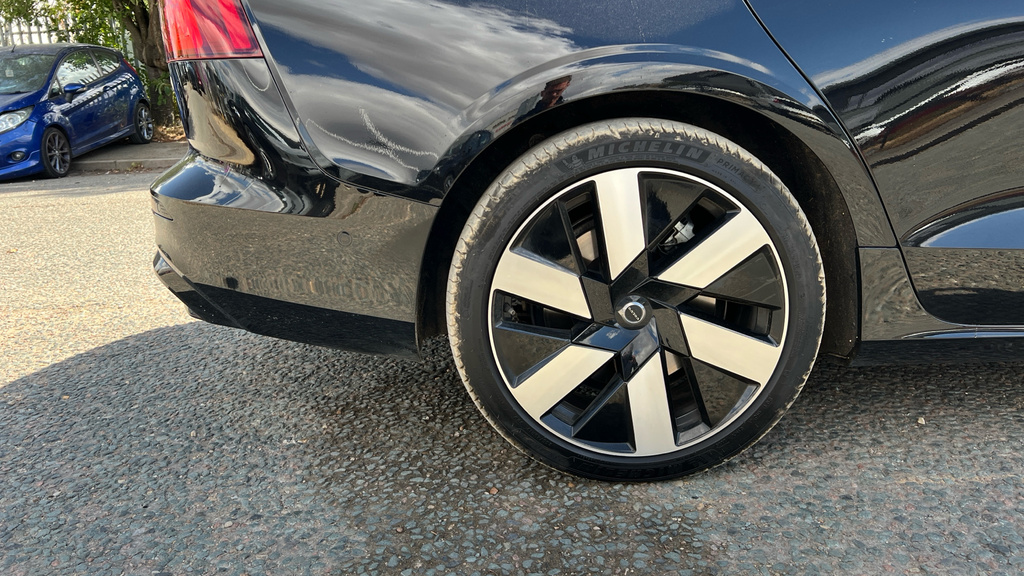 Volvo V60 Ultra, B4 Mild Hybrid, Dark Grey #21