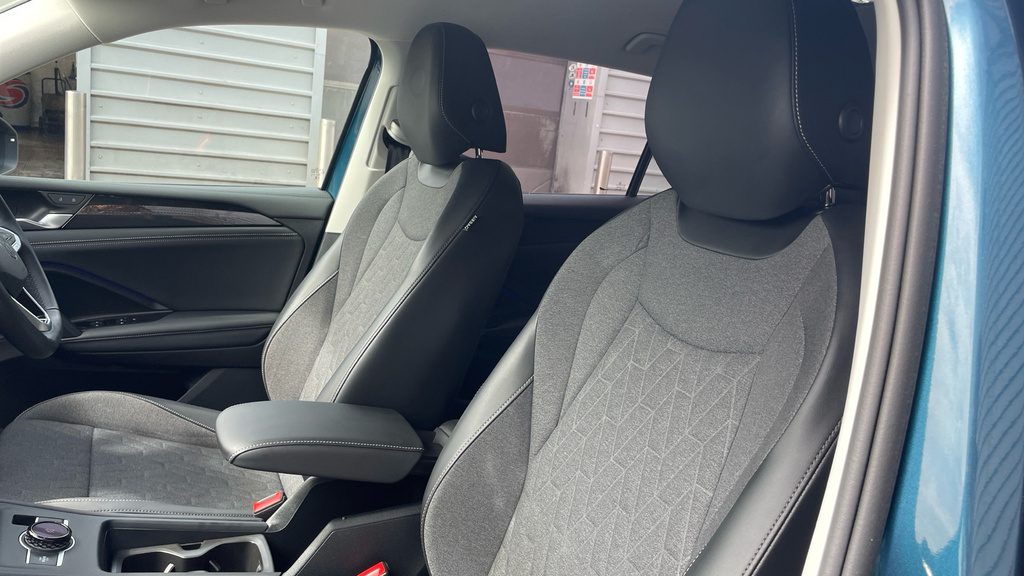 Volkswagen Tiguan 2.0 Tdi R-line Dsg Black #24