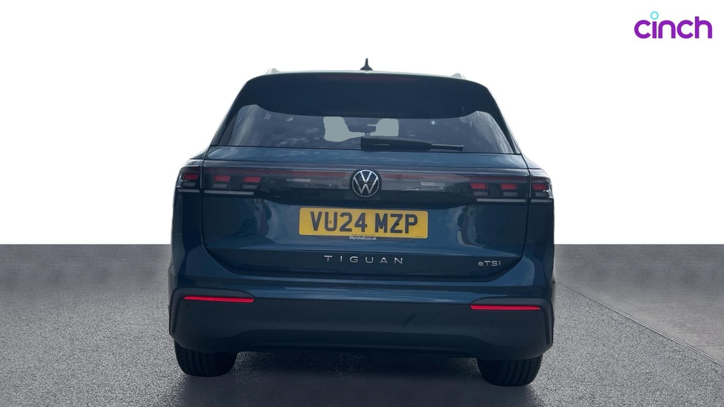 Volkswagen Tiguan 2.0 Tdi R-line Dsg Black #4