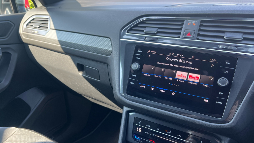 Volkswagen Tiguan Allspace Life Black #21