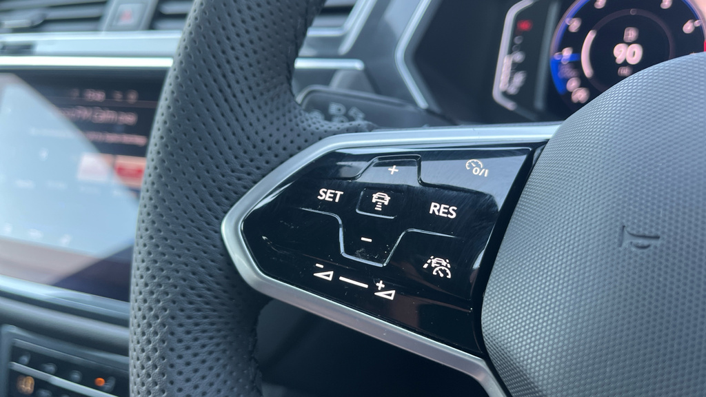 Volkswagen Tiguan Allspace Life Black #29
