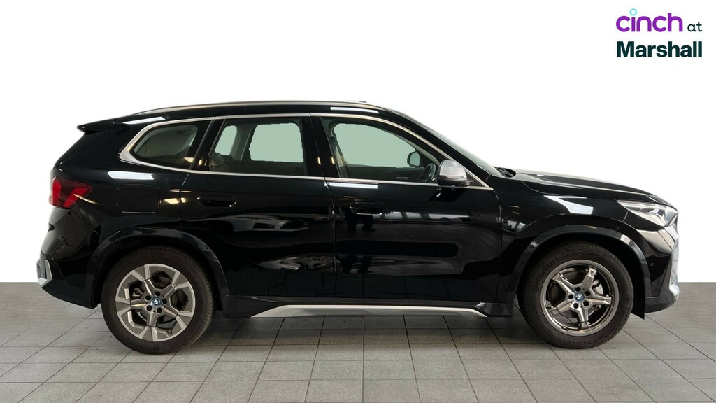 BMW iX1 30 66.5Kwh Xline Suv Xdrive 11K White #2
