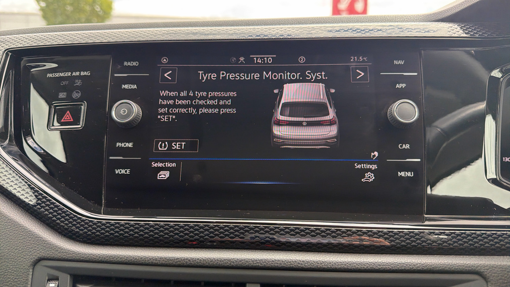 Volkswagen Taigo 1.0 Tsi 110Ps Life 65 Rear Tints, Rear Camera Red #22
