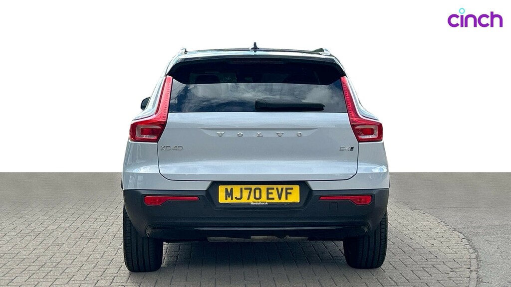 Volvo XC40 Volvo Estate 2.0 B4p Inscription Pro White #4