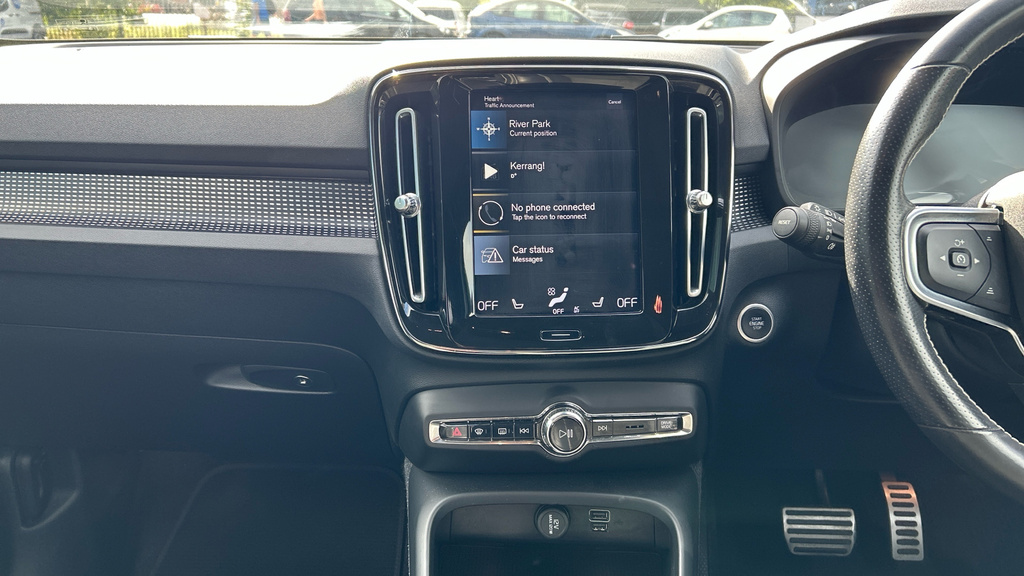 Volvo XC40 Volvo Estate 2.0 B4p Inscription Pro White #15