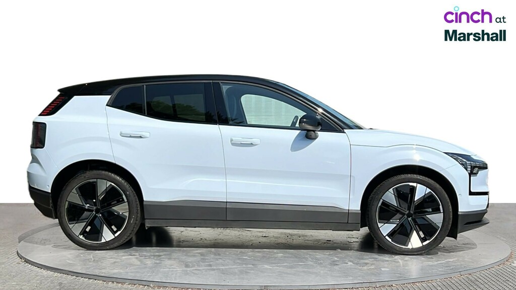 Volvo EX30 315Kw Twin Motor Performance Ultra 69Kwh White #2