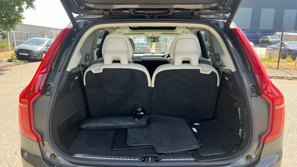 Volvo XC90 2.0H T8 Recharge 18.8Kwh Ultimate Bright 4Wd Blue #18
