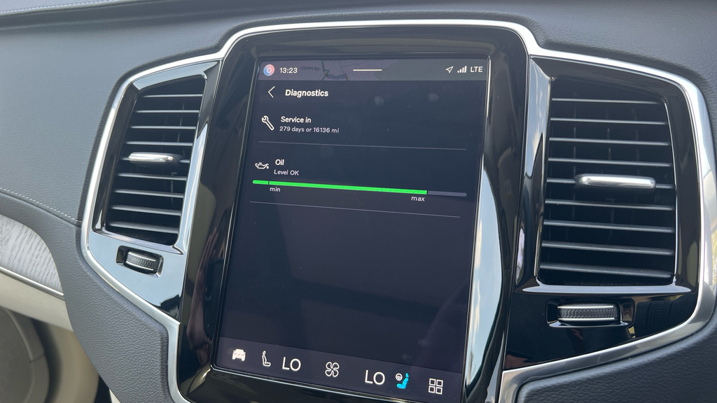 Volvo XC90 2.0H T8 Recharge 18.8Kwh Ultimate Bright 4Wd Blue #24