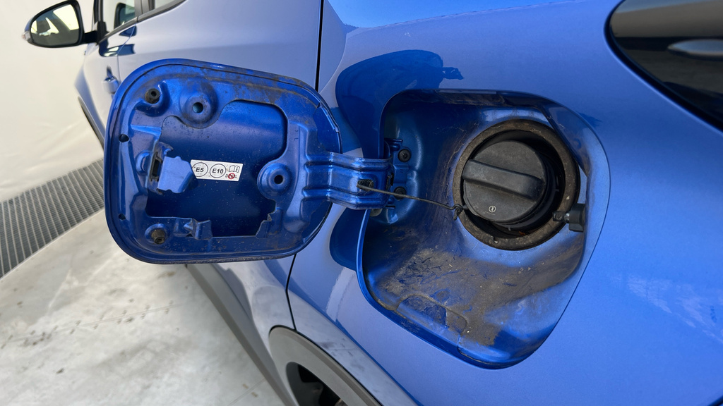 Toyota C-Hr 1.8 Hybrid Excel Cvt Black #23
