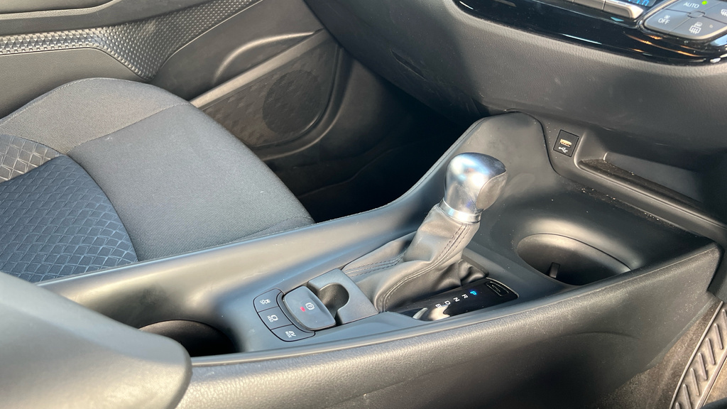 Toyota C-Hr 1.8 Hybrid Excel Cvt Black #30