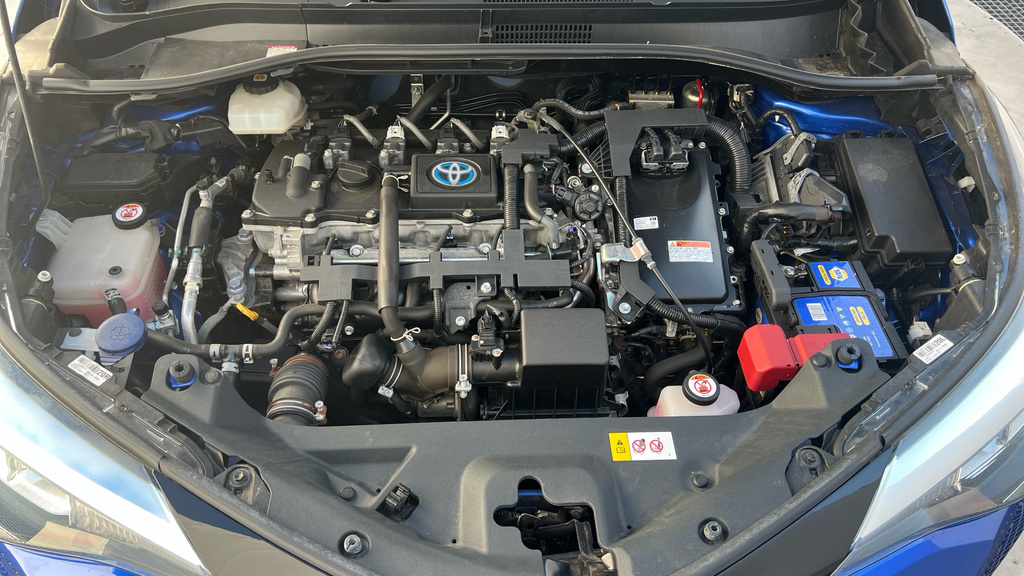 Toyota C-Hr 1.8 Hybrid Excel Cvt Black #16