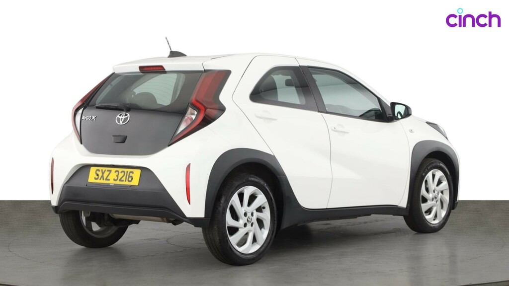Toyota Aygo X 1.0 Vvt-i Edge X-shift Euro 6 Ss White #3