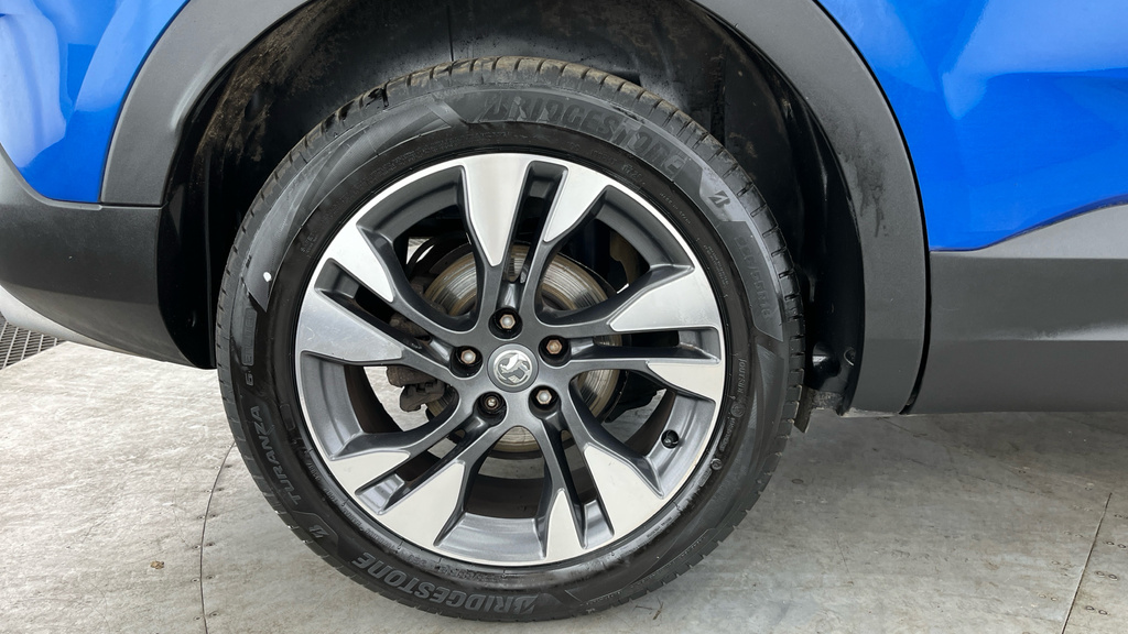 Vauxhall Grandland X 1.2 Turbo Elite Nav Black #30