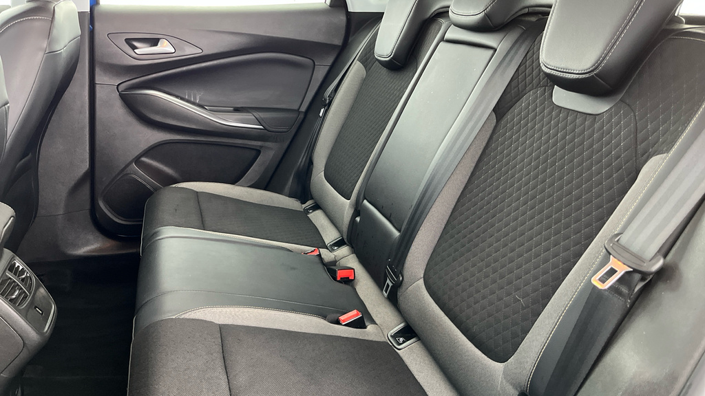Vauxhall Grandland X 1.2 Turbo Elite Nav Black #25